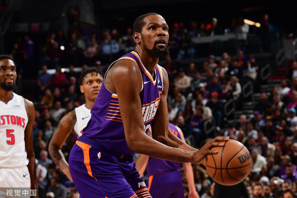 他的背后故 他的背后故