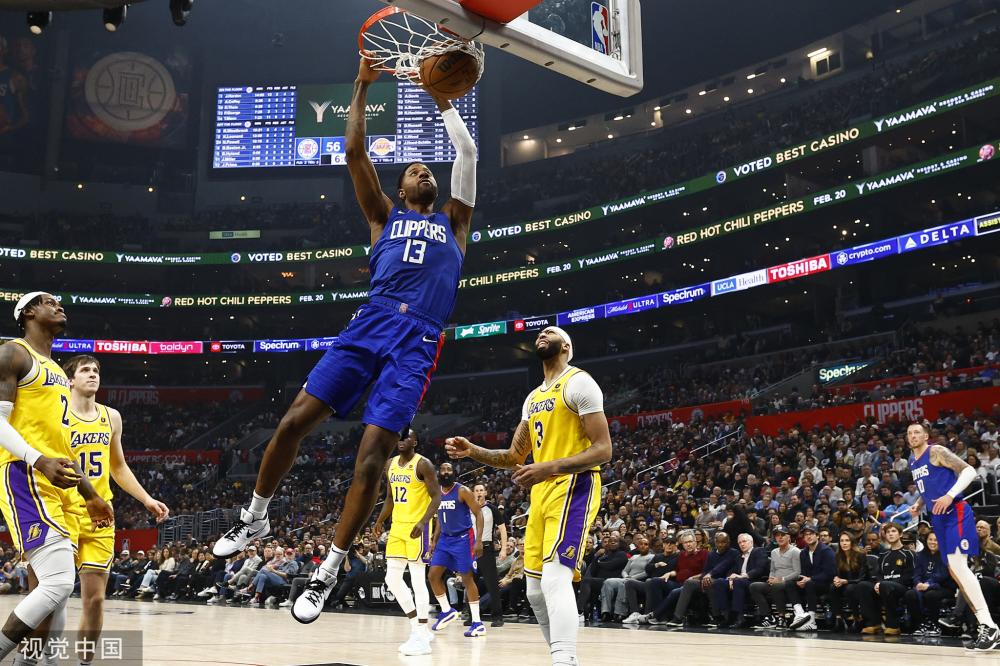 众多足球界 众多足球界