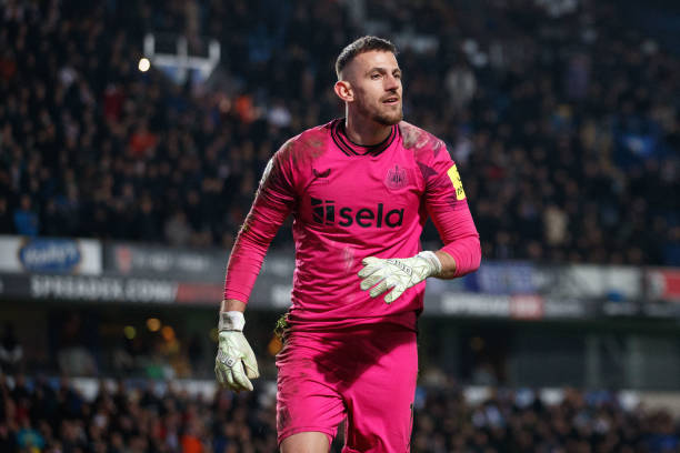 家队在吸引 家队在吸引