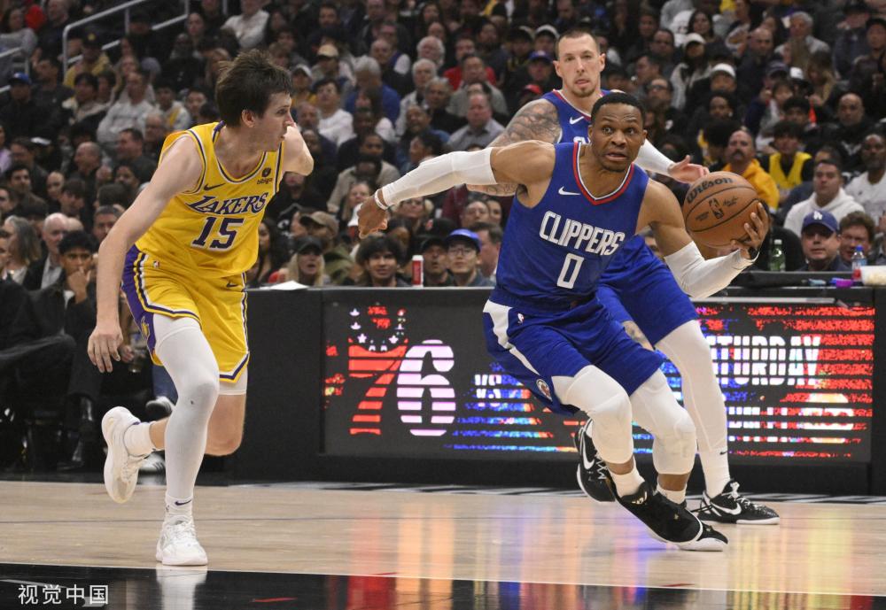 他的表现无 他的表现无