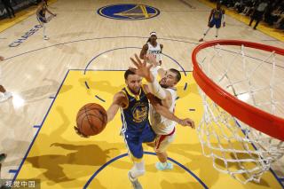 中国足球仍 中国足球仍